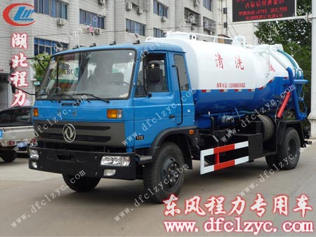 東風(fēng)145清洗吸污多功能車斜側(cè)面展示圖