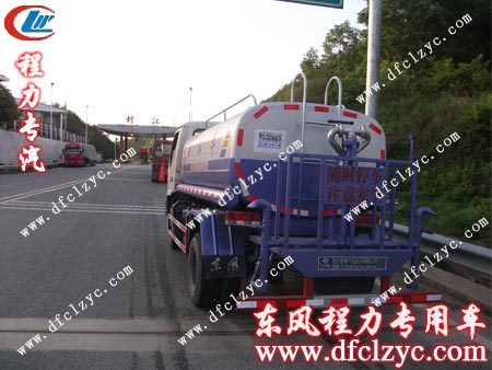 東風(fēng)勁卡灑水車 東風(fēng)勁卡灑水車