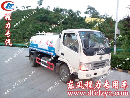 湖北程力東風(fēng)勁卡灑水帶噴藥車?yán)^續(xù)上路